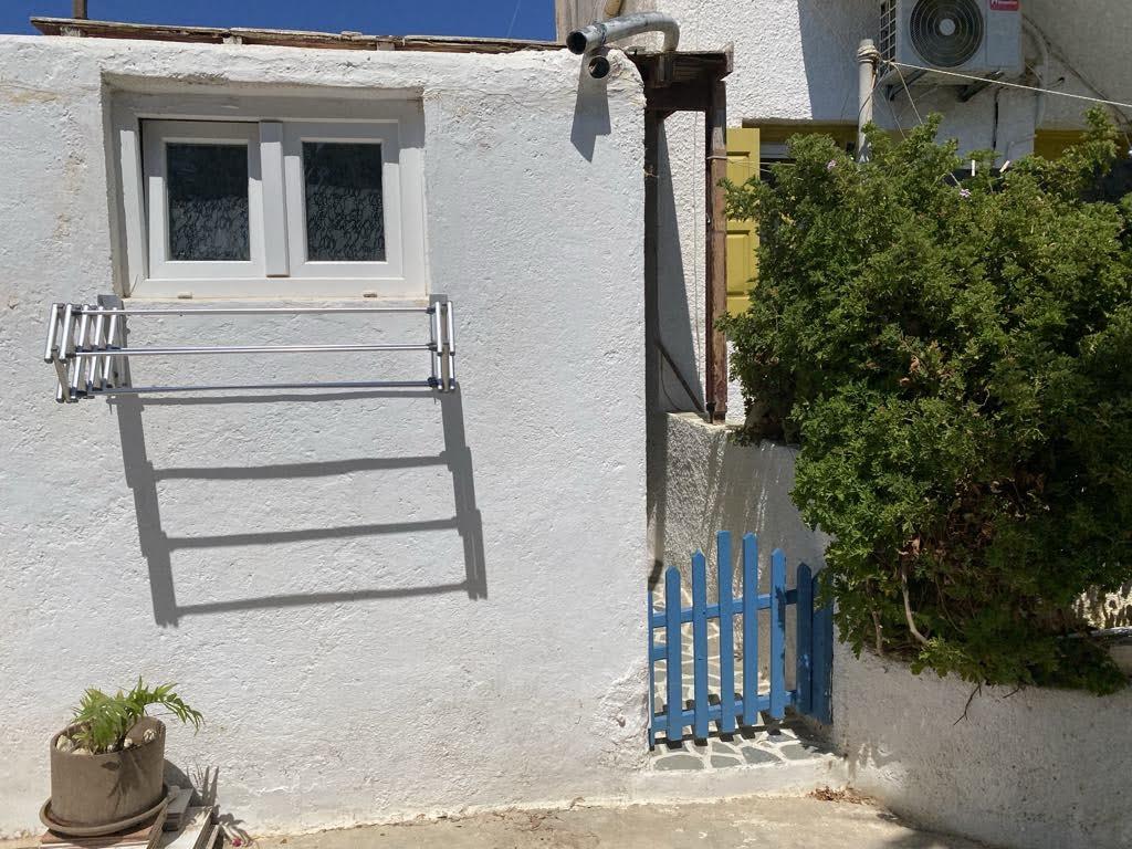 Spazi esterni 2 — Yiayia's Place Folegandros